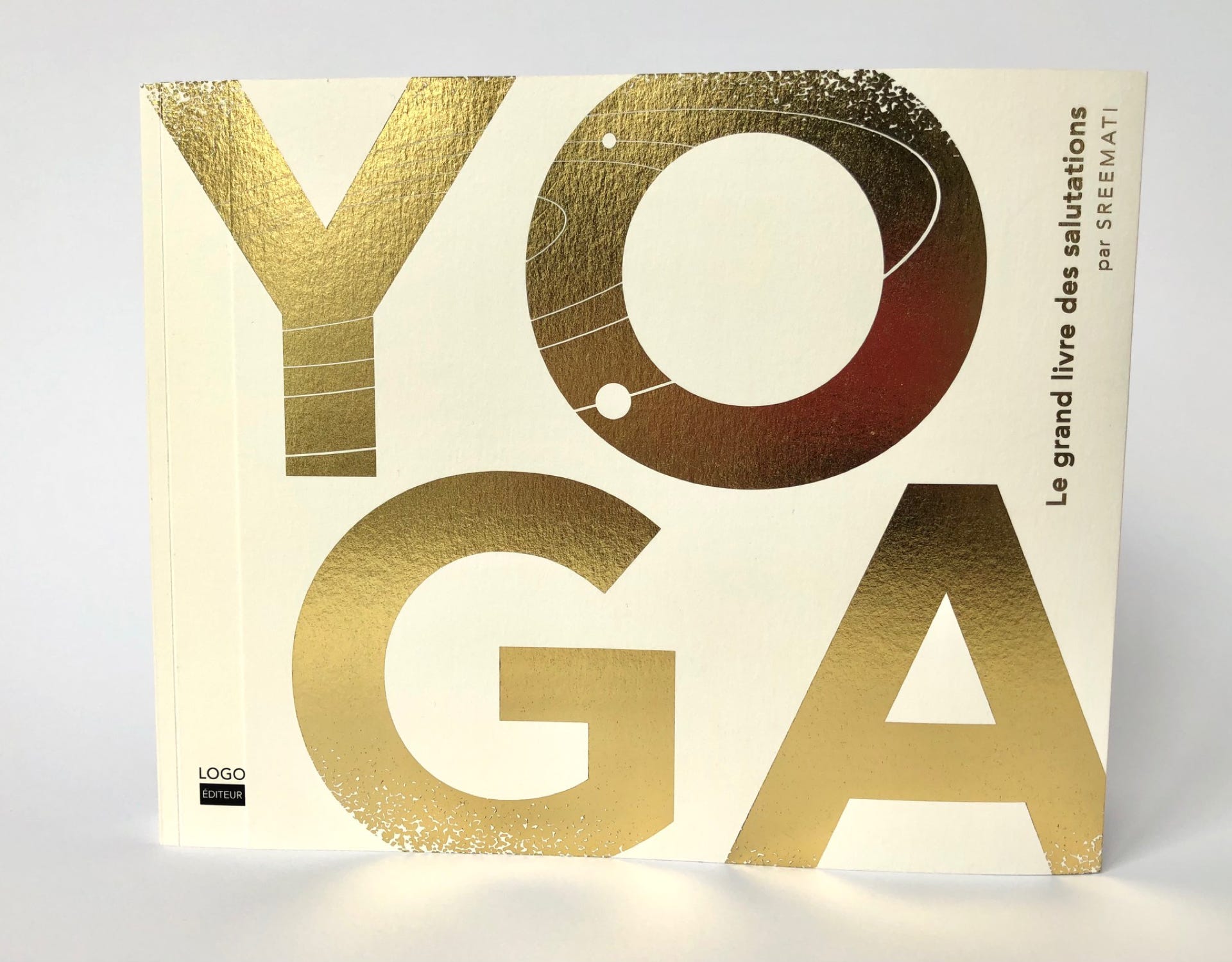 Yoga- le grand livre des salutations- Maquette de couverture